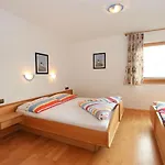 Apartamento Hansjoerg-5 By Interhome