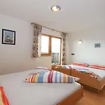 Apartamento Hansjoerg-5 By Interhome *